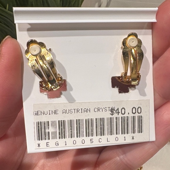 Fifth Avenue Collection Gold and Silver Necklace Romance Chain & Earrings - Picture 6 of 8